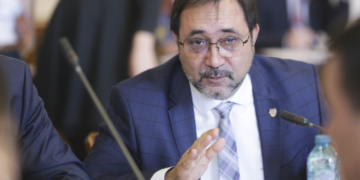 USR nu exclude ruperea coaliției și ar fi de acord cu intrarea la guvernare, dar cu propriul premier