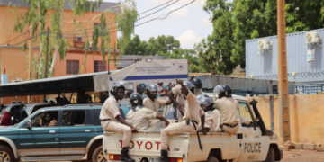 Țările din blocul vest-african trimit o delegație în Niger și cer ca președintele Mohamed Bazoum să fie repus în funcție