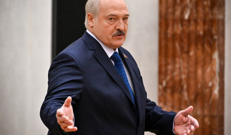 Lukașenko vrea să reia contactele cu Polonia, după ce guvernul de la Varșovia a anunțat că trimite 10.000 de soldați noi la graniță