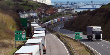 Marea Britanie amână până în 2024 introducerea controalelor vamale post-Brexit pentru mărfurile din UE