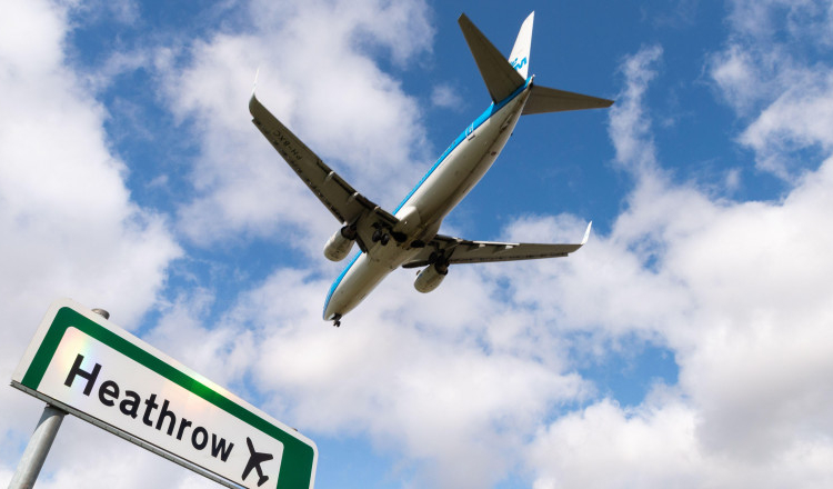 Zboruri date peste cap în Marea Britanie. O problemă tehnică afectează întreaga rețea de control a traficului aerian