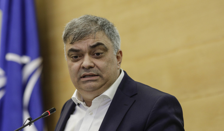 STENOGRAME. „Eu nu muncesc degeaba”. Cum încerca adjunctul Administrației Spitalelor să-și convingă colegii să ia mită