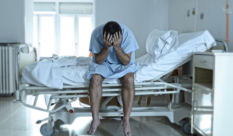 Medicamentele sunt mai scumpe cu 500% față de 2019. Spitalele nu au bani și nu pot asigura stocuri de calamitate în caz de dezastru