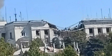 Ucrainenii au distrus cu rachete sediul Statului Major al Flotei ruse din Marea Neagră, situat în centrul orașului Sevastopol