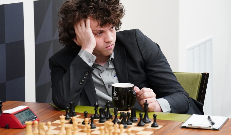 Marele maestru de șah Hans Niemann susține că nu a trișat cu ajutorul unei jucării sexuale cu vibrație: Este dezamăgitor să fii acuzat