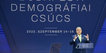 Viktor Orban promite mai mulți bani pentru familiile cu copii. Cei care nu au copii trebuie încurajați