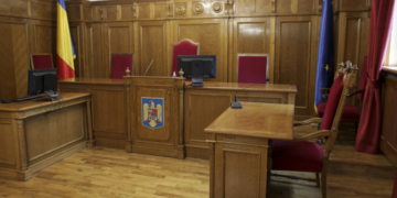 Klaus Iohannis a semnat reîncadrarea în funcție a mai multor judecători