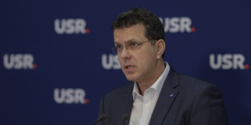 USR îi cere lui Ciolacu să elimine pensiile speciale pentru aleșii locali, care urmează să intre în vigoare de la 1 ianuarie