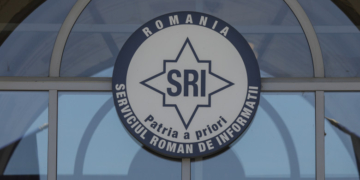 Un bărbat a primit 9.000 de euro după ce a mințit că lucrează la SRI și că poate angaja oameni