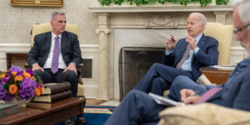 Biden cere alegerea rapidă a unui nou lider în Camera Reprezentanților. Trump, printre cei care i-ar putea urma republicanului McCarthy