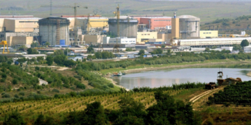 Exerciţiu de simulare a unui accident nuclear la centrala de la Cernavodă. Populația, avertizată să nu intre în panică