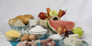Medic: Dieta carpato-danubiană este extrem de benefică în cazul obezităţii şi diabetului, însă nu este promovată suficient