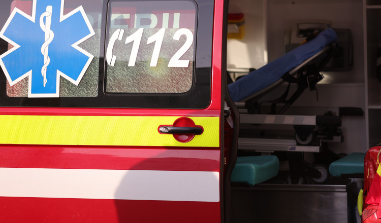 Accident grav la Deveselu între un microbuz cu 18 copii și o mașină. A fost activat Planul Roșu de Intervenție