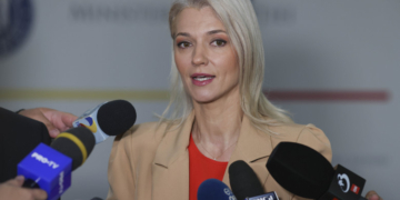 Proiect de lege anunțat de Alina Gorghiu: cei care fug de închisoare vor primi 3 ani în plus la condamnare
