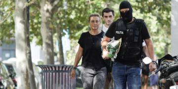Miruna Pascu, mama lui Vlad Pascu, rămâne în arest preventiv. Tribunalul Bucureşti a respins cererea de arest la domiciliu