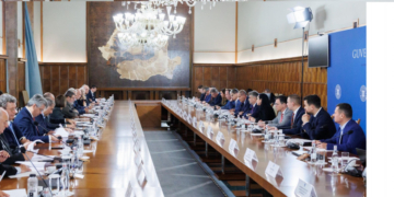 Ciolacu anunță un acord cu patronatele din construcții și agricultură pentru majorarea salariului minim