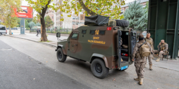 Turcia a arestat 20 de persoane pentru presupuse legături cu atentatul terorist comis duminică la Ankara