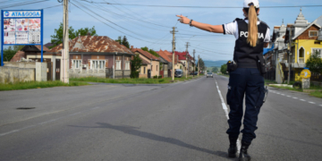 În Bacău, polițiștii l-au prins pe un tânăr de 24 de ani plimbându-se cu o mașină furată în valoare de 70.000 €