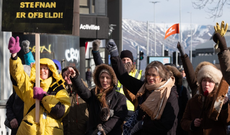 Femeile din Islanda intră în grevă pentru prima dată în 48 de ani