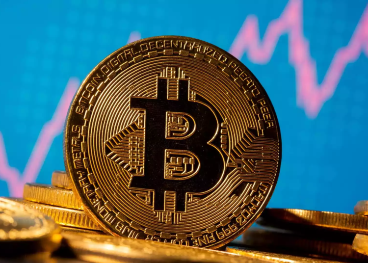 Bitcoin își continuă revenirea spectaculoasă în condiții cu totul bizare