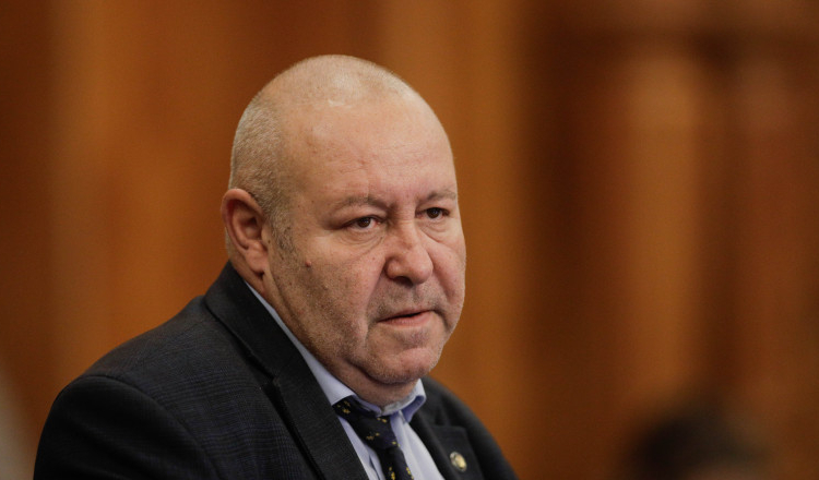 Fenechiu: O alianță PNL-PSD nu este realizabilă în acest moment. Nu vom renunța să avem candidat pentru Președinție