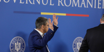 Guvern: Societatea românească nu este pregătită la acest moment pentru limitarea utilizării numerarului