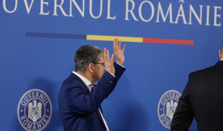 Guvern: Societatea românească nu este pregătită la acest moment pentru limitarea utilizării numerarului