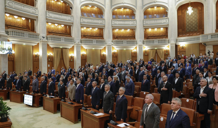 Ziua Bucovinei: Deputații au ținut discursuri și au amintit de „momentul istoric al unirii”