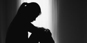 Un britanic a fost prins în Covasna în timp ce încerca să cumpere o fată de 14 ani de la familia ei