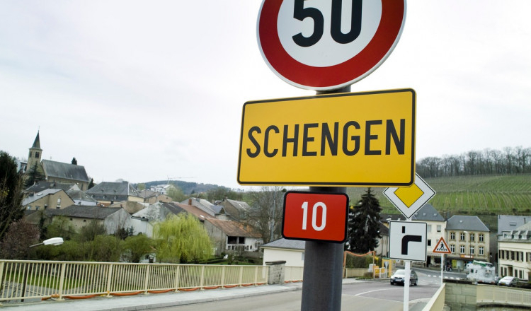 PNL: PPE cere Austriei să nu se mai împotrivească aderării României și Bulgariei la Schengen. Rezoluția, la inițativa UDMR