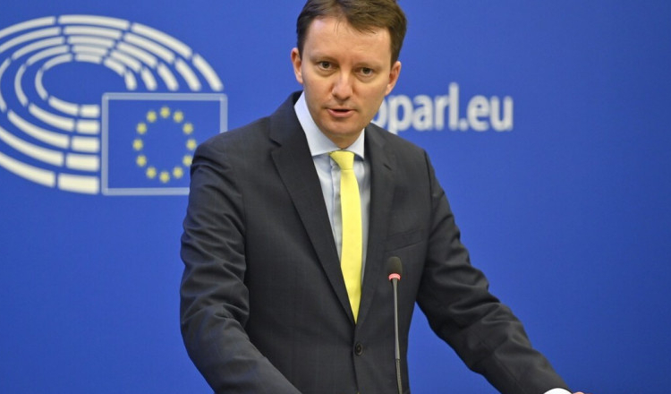 Siegfried Mureşan îl avertizează pe premierul spaniol că „Europa nu va accepta un atac asupra valorilor europene”