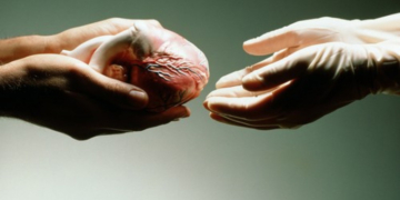 România exportă inimi pentru transplanturi cardiace. Medic: Sunt foarte mulţi bolnavi, dar nu sunt diagnosticaţi și evaluați