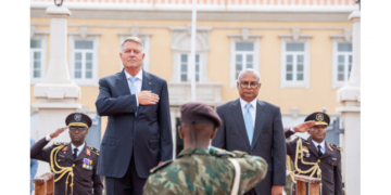 Klaus Iohannis l-a decorat pe preşedintele Republicii Cabo Verde cu Ordinul „Steaua României”