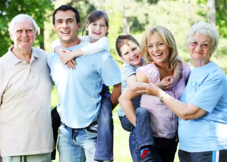 Legea vietii: astazi suntem copiii parintilor nostri, maine vom fi parintii parintilor nostri