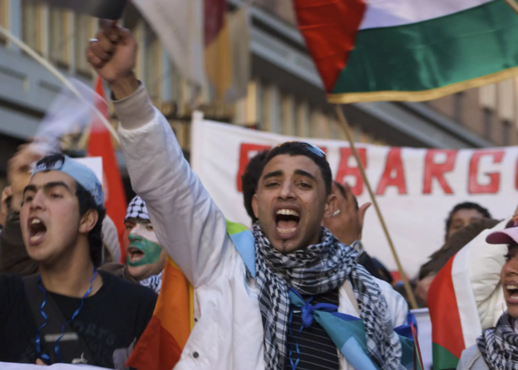 BUCURESTI: Incidente la mitingul de solidaritate cu Organizația teroristă Hamas!! 