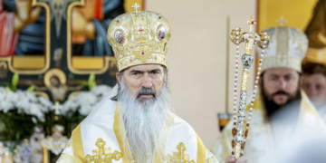 Arhiepiscopul Teodosie este urmărit penal de DNA pentru cumpărare de influență