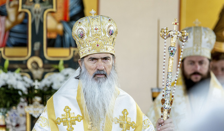Arhiepiscopul Teodosie este urmărit penal de DNA pentru cumpărare de influență