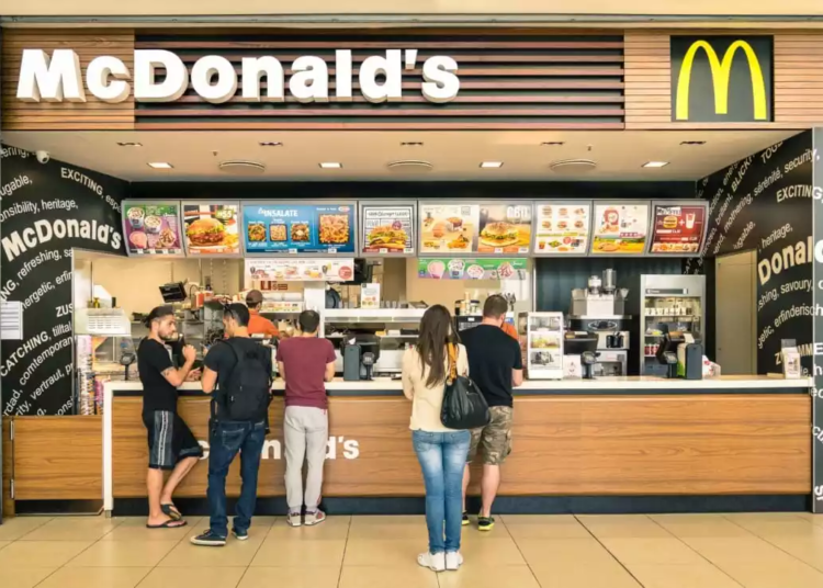 McDonald’s vrea să deschidă 10.000 de noi restaurante, la nivel global, până în 2027.