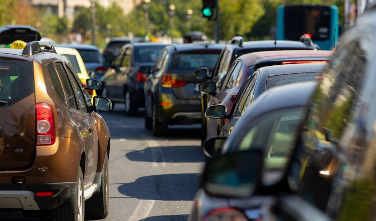Tarifele polițelor RCA vor fi plafonate încă 6 luni