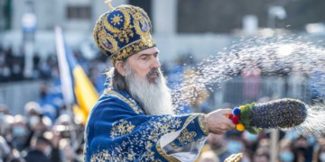 Patriarhia salută dosarul deschis de DNA împotriva lui Teodosie: Sancționarea și combaterea corupției este o datorie morală