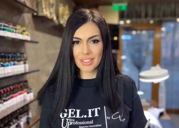 Românul care și-a împușcat fosta soție în Ruse avea antecedente penale