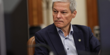 Cioloș: Austria a detonat anunțul triumfalist al lui Ciolacu. Nu există nici acord, nici calendar pentru intrarea deplină în Schengen