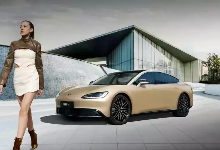 Chinezii de la Yuanhang au lansat mașina electrică cu peste 1.000 km autonomie