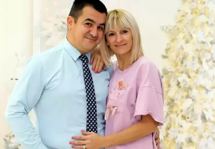 Soția unui lider PSD condamnată pentru că a vândut parfumuri şi haine de lux contrafăcute