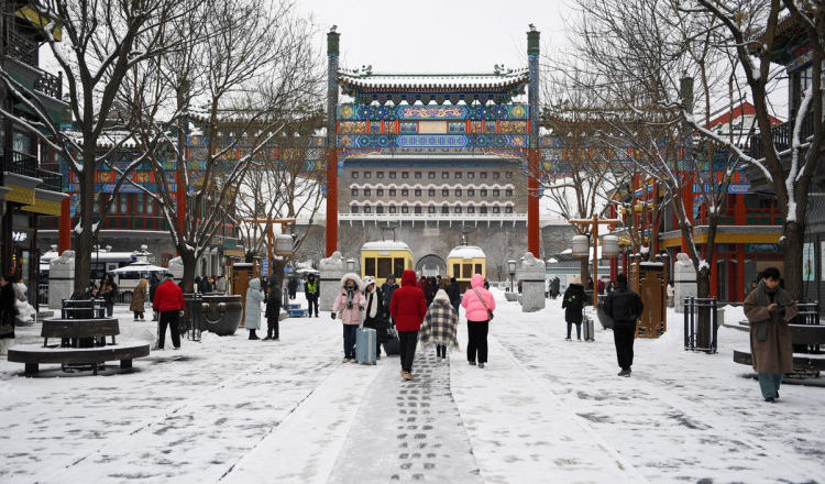 Populația Chinei continuă să scadă. Care sunt cauzele care duc la situația dramatică din țara asiatică și care sunt soluțiile
