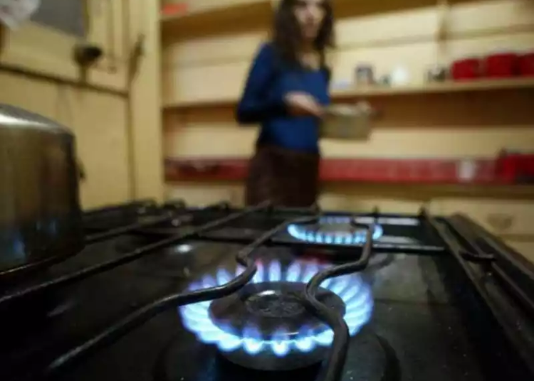 Pacaleala de 1 aprilie: Gazele pentru populație se ieftinesc de la 1 aprilie