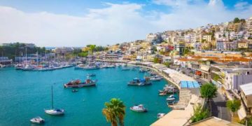 Grecia beneficiază de pe urma creşterii numărului de turişti din SUA