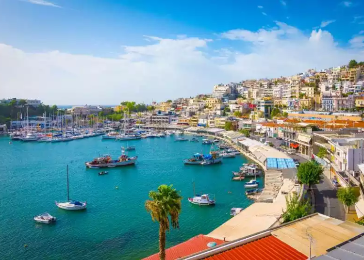 Grecia beneficiază de pe urma creşterii numărului de turişti din SUA