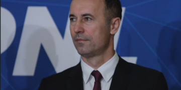 Iulian Dumitrescu și-a dat demisia de la șefia PNL Prahova