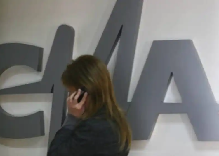 CNA a decis ștergerea unor materiale cu conținut legionar de pe Youtube si Facebook